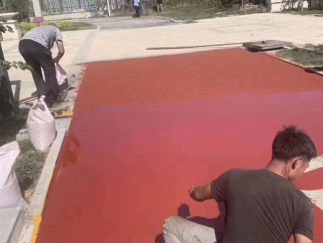 珠海 篮球场翻新的地面工